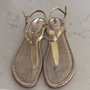 Sam Edelman Gold Metallic Sandals with Thong Design. Size 10. New without tags